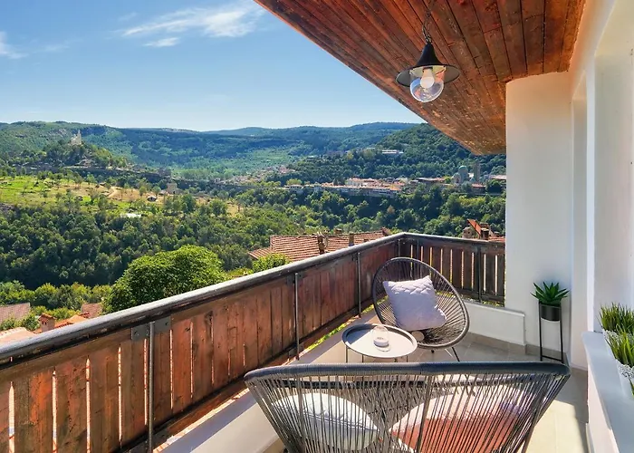 Adel 4* Veliko Tarnovo